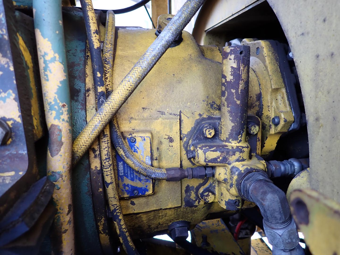 ./imagenes/INVOICE/2019/16595/EXCAVADORA FERROCARRILERA SOBRE LLANTAS SWINGMASTER_ 181 (27).JPG